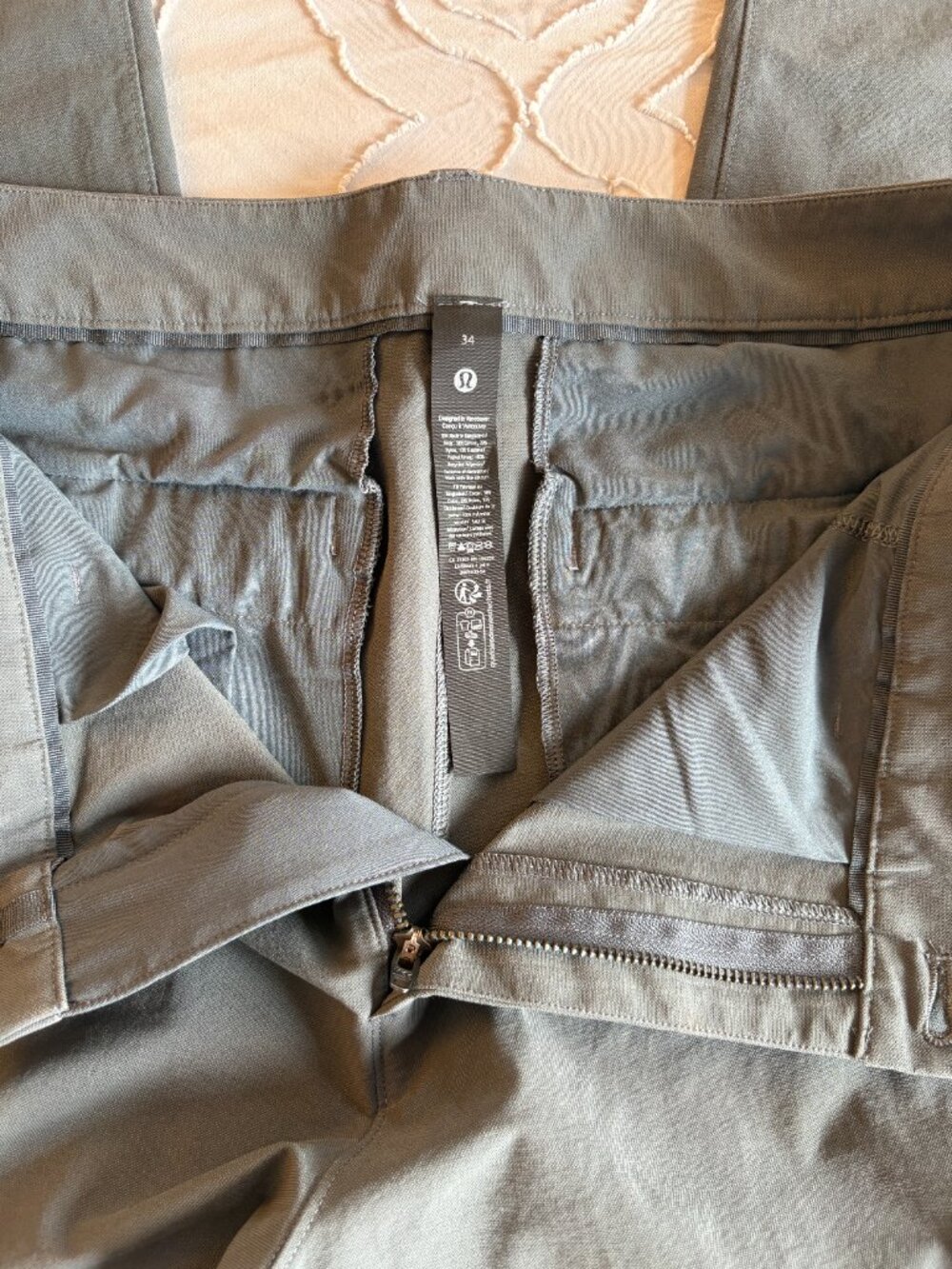 NWOT Lululemon ABC Classic-Fit Trouser Stretch Cotton VersaTwill - Picture 4 of 6